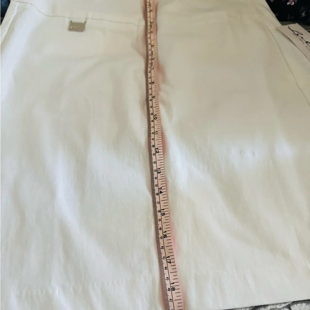 NWT Lulu-B Women’s White 4-Pocket Pull On Stretch Summer Skirt With Shorts Sz 4 - Picture 11 of 11